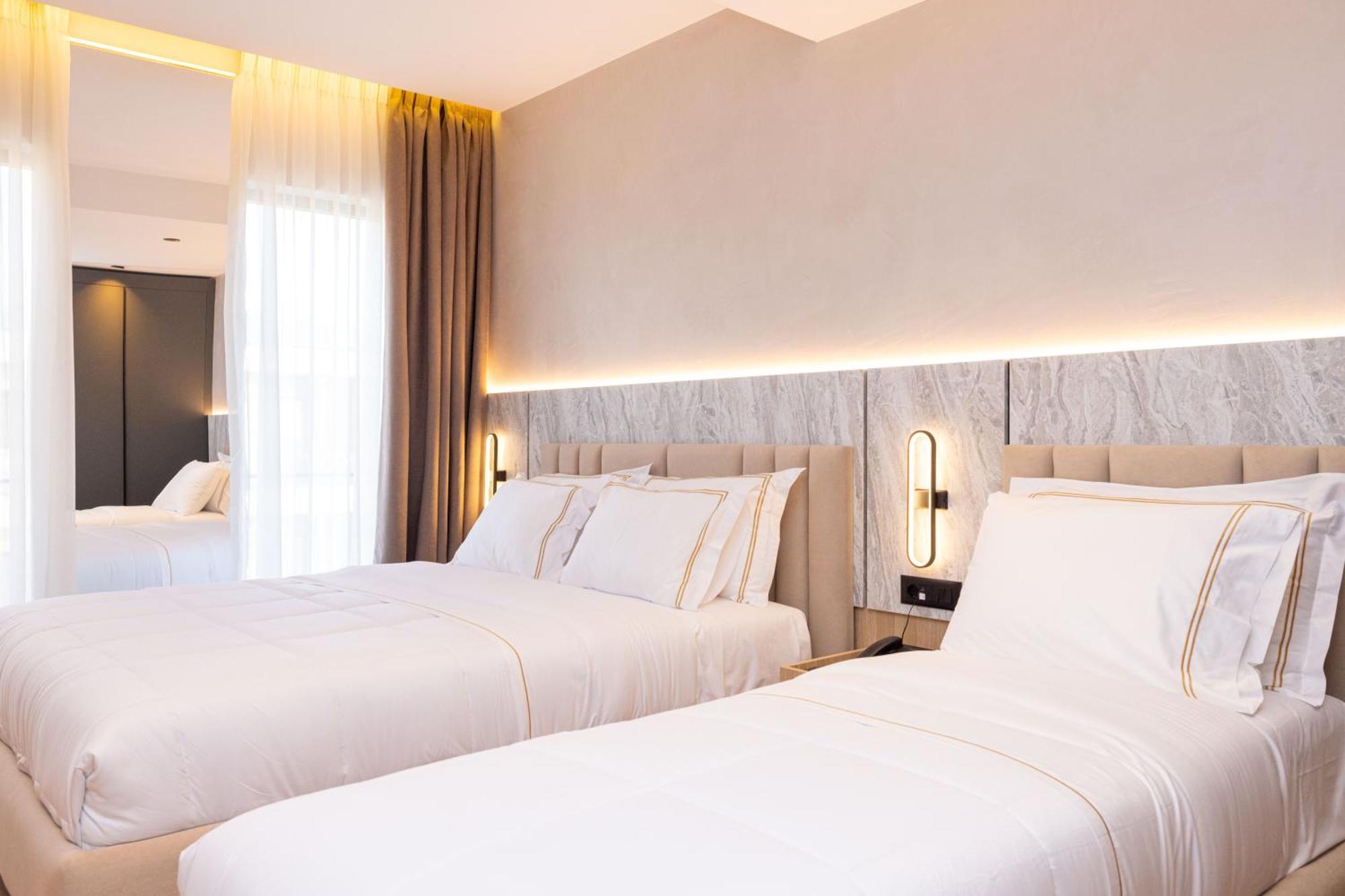 Tris3 Hotel Radhimë Zewnętrze zdjęcie